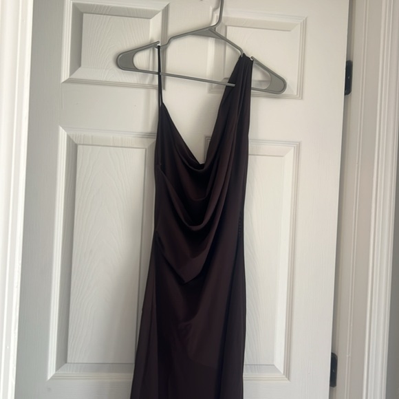 Zara - Picture 1 of 5